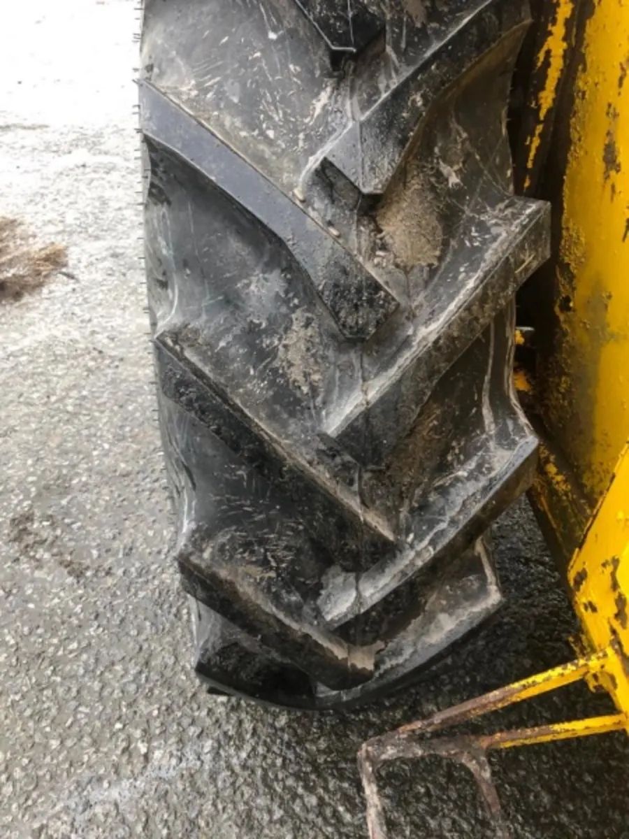 Massey 40e - Image 3