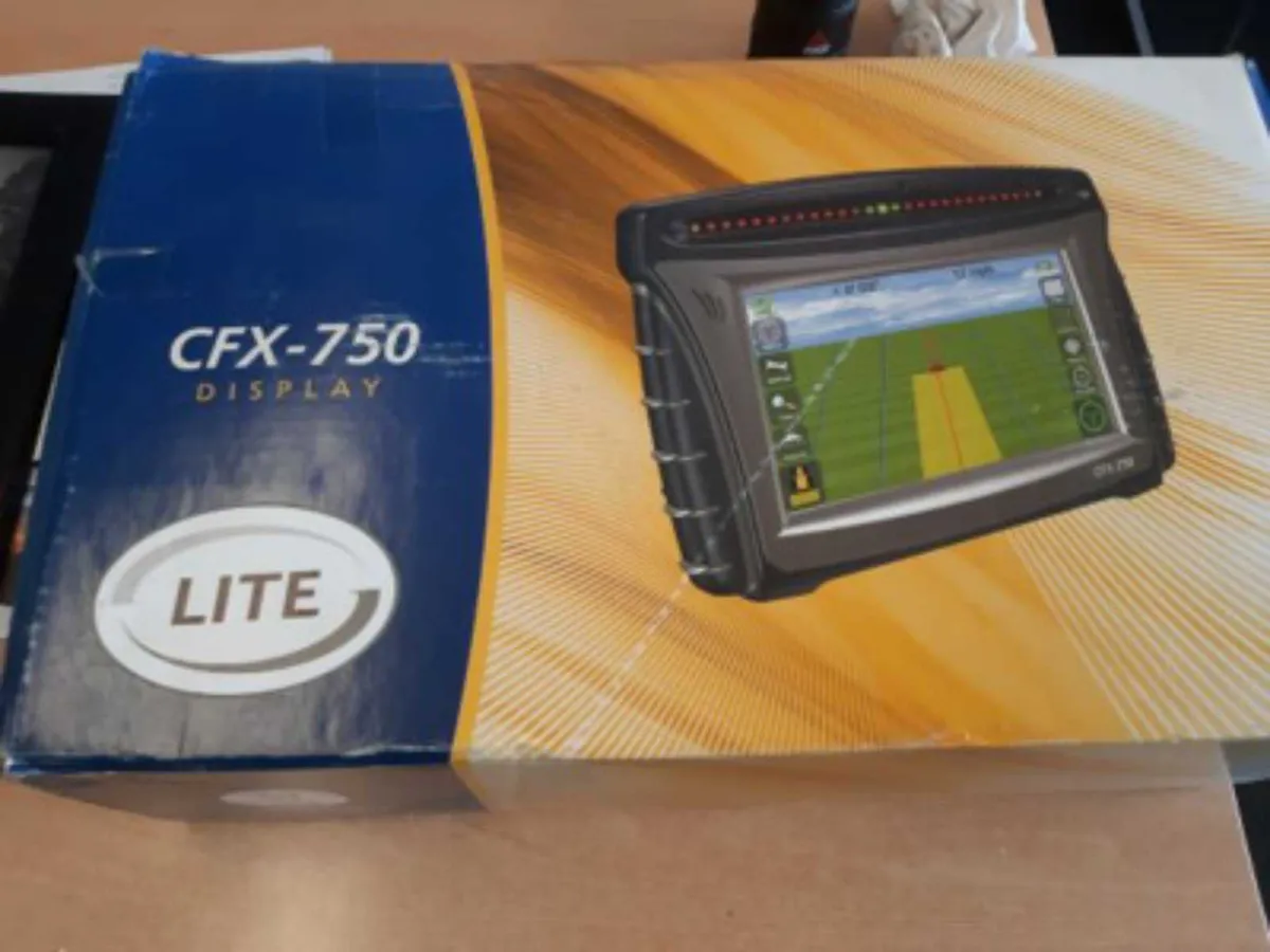 Unused Trimble GPS 750 With Antenna