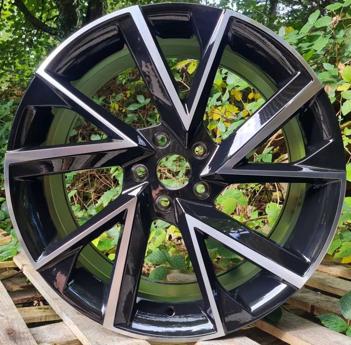 New 18” vega alloys Skoda 5x112