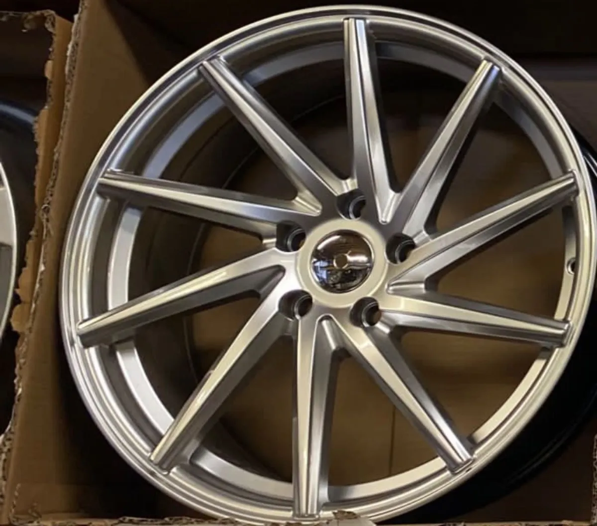 18” 8” 1D alloys & tyres new
