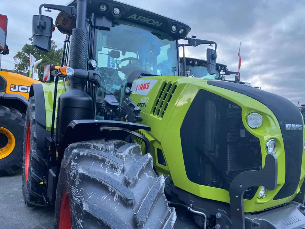Claas Arion 630 - Image 4