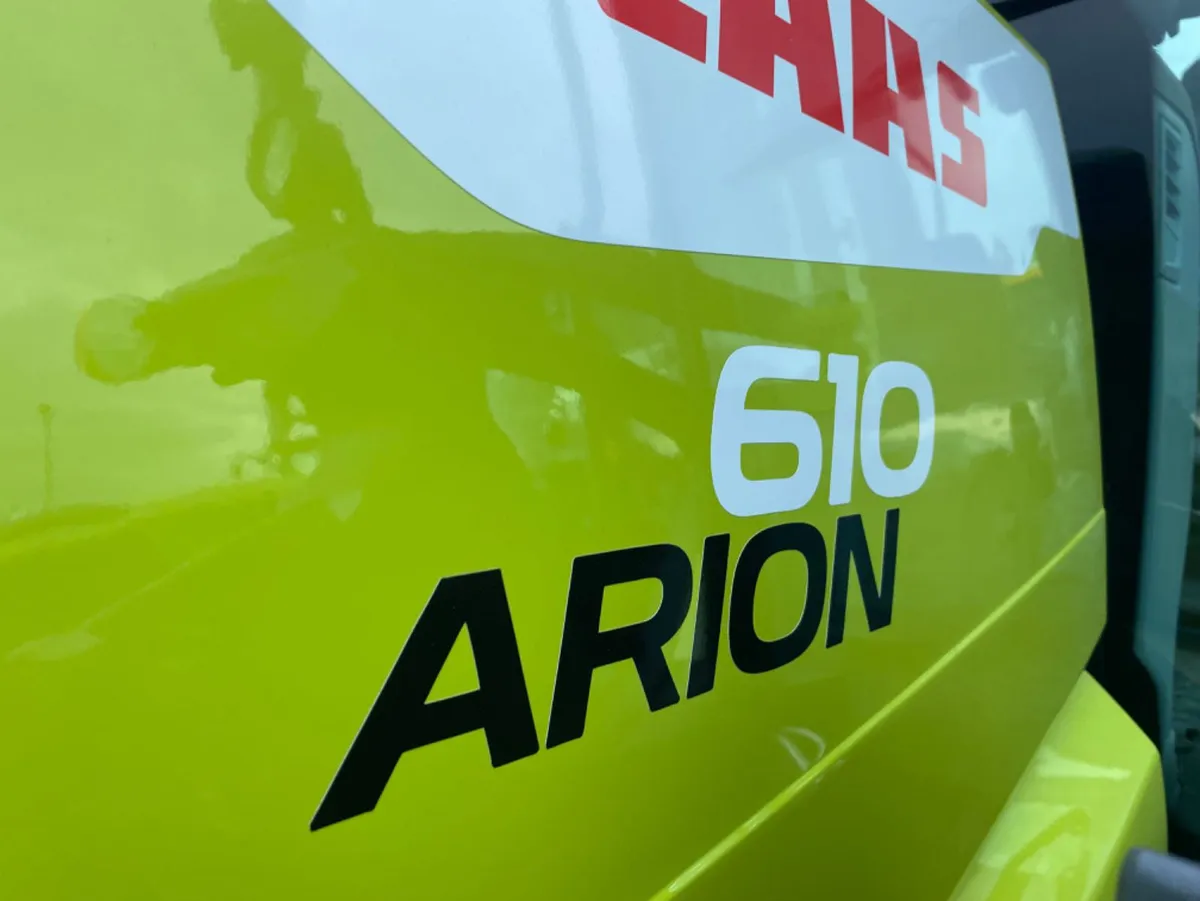 Claas Arion 610 - Image 2