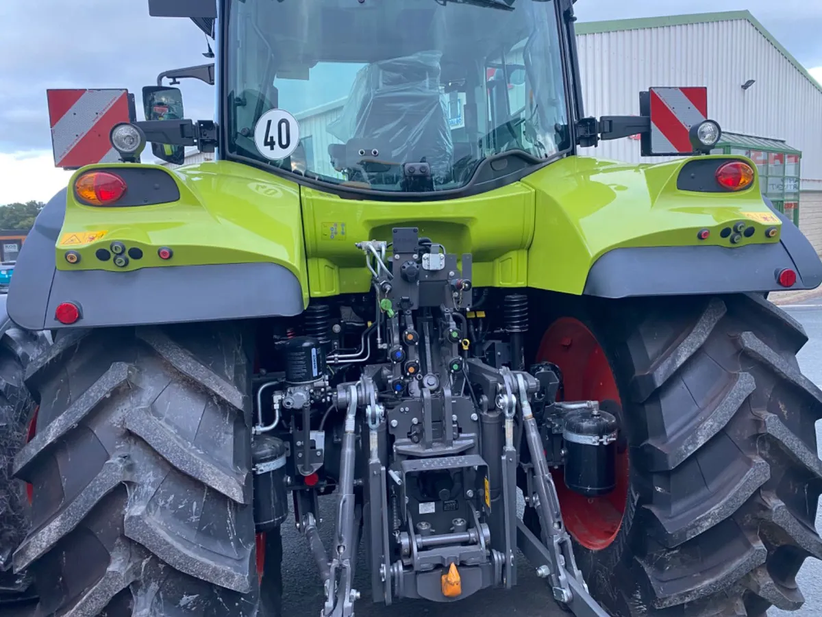 Claas Arion 610 - Image 4