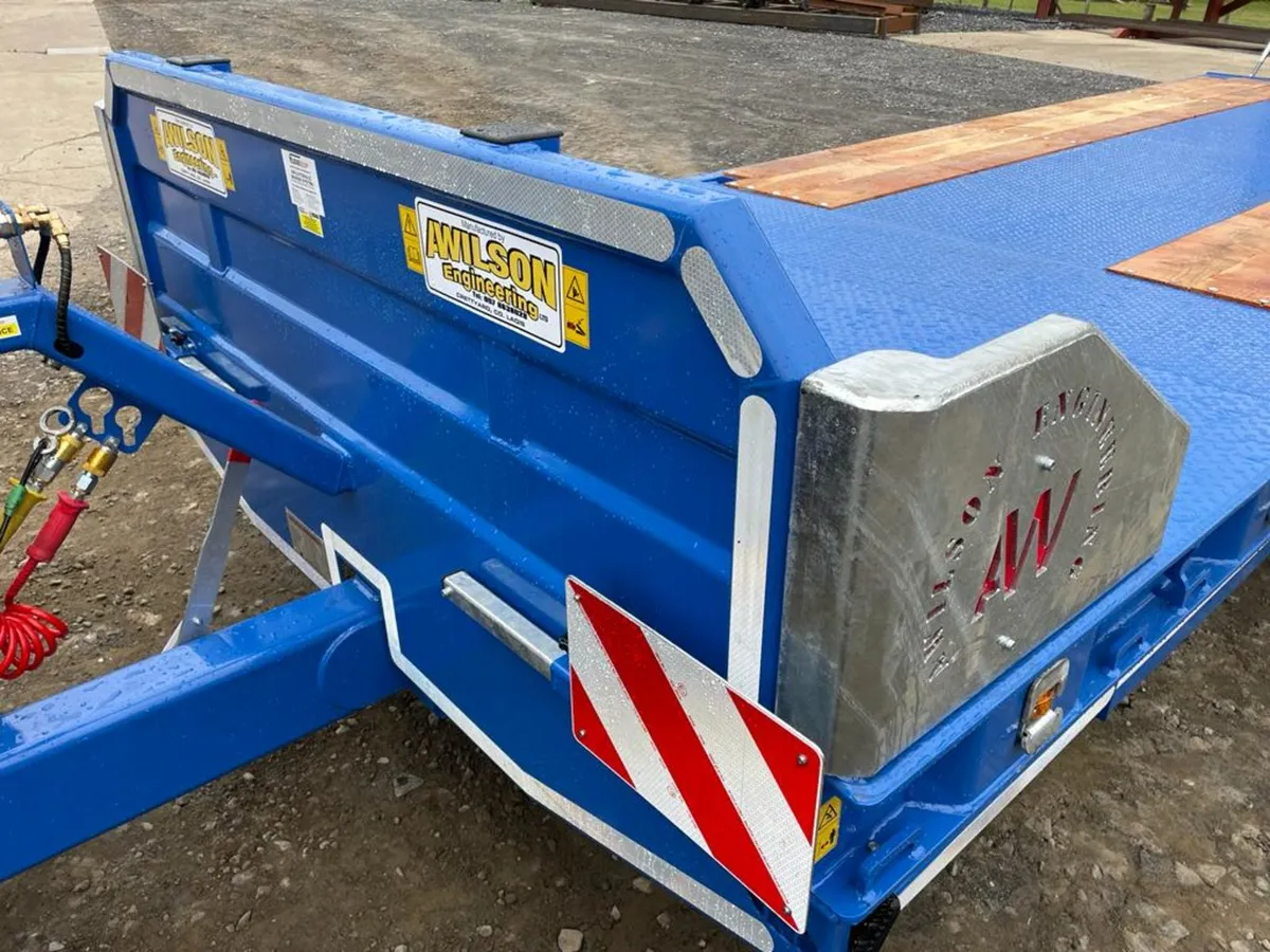 Wilson Ultimate Tractor Low Loaders - Image 3