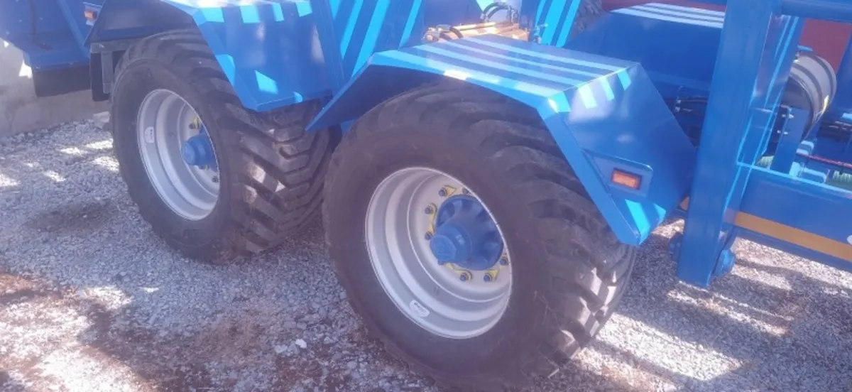 Wilson Supermove 10 IN STOCK - Image 2