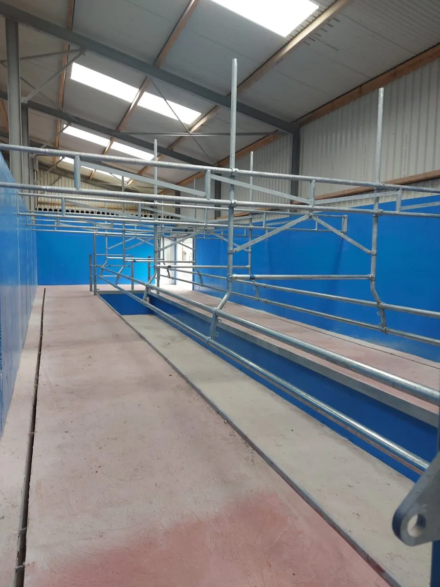 Milking Parlour Paint - Image 4