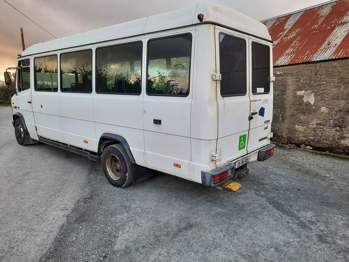 2009 Mercedes Vario For Dismantling - Image 3