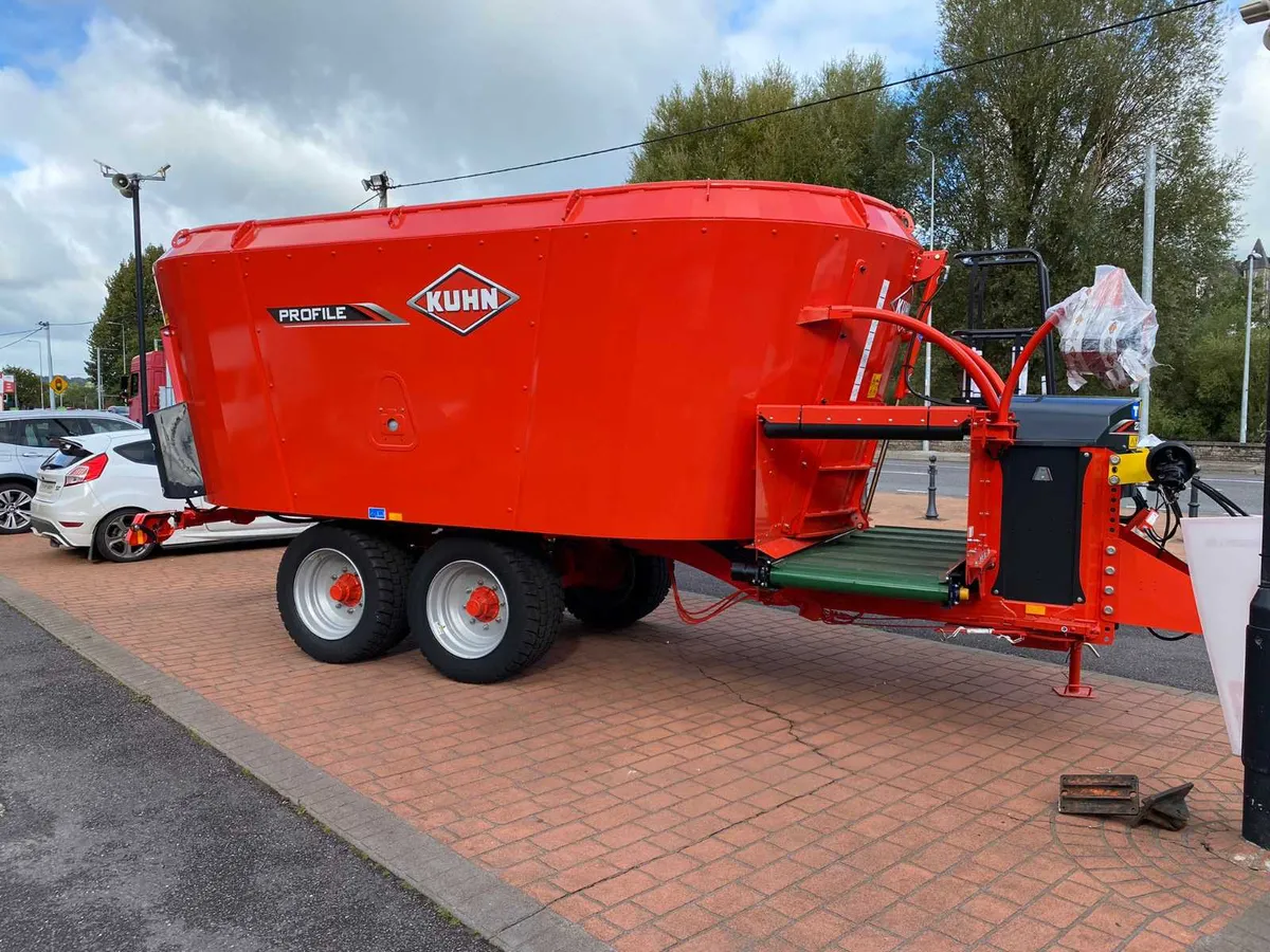 KUHN Bedding & Feeding Equipment - Image 2