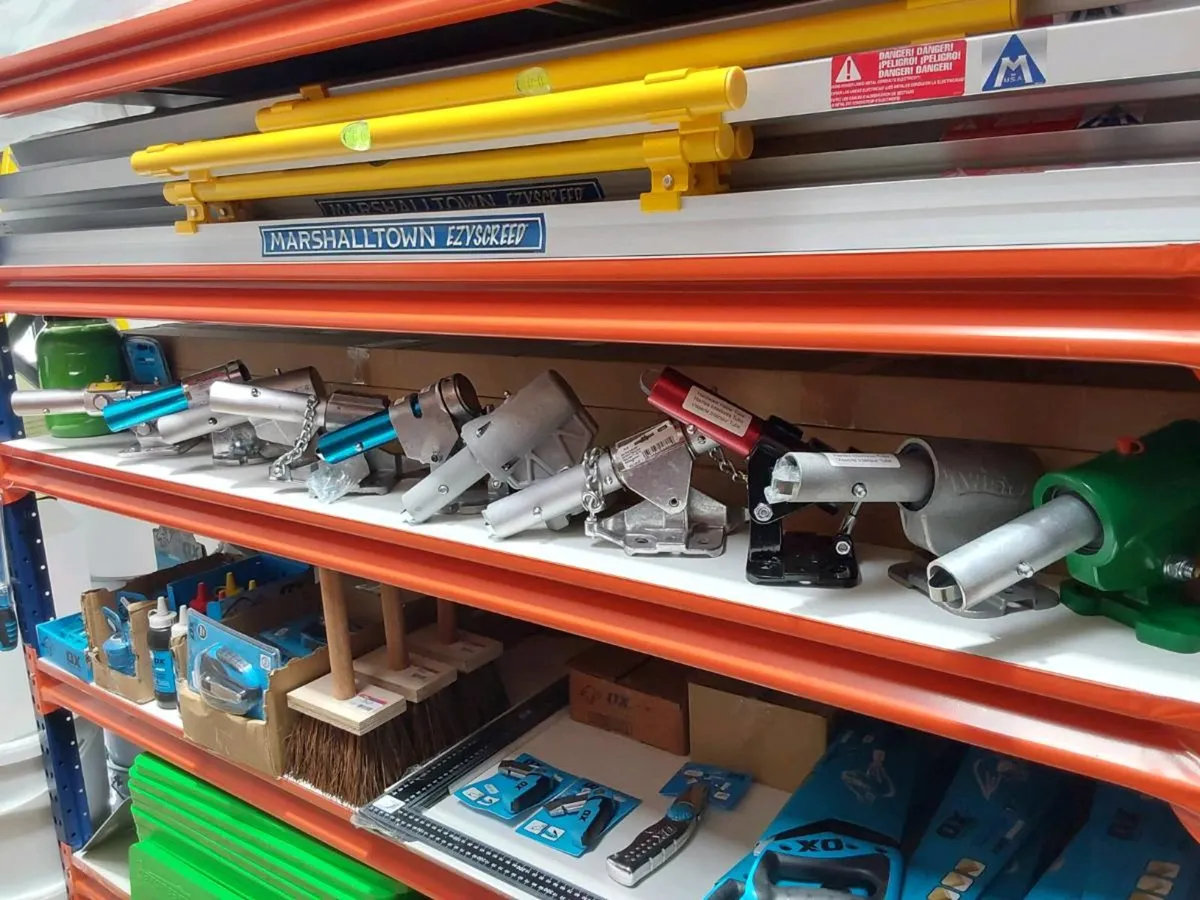 Concrete Tools - knuckles - Image 1