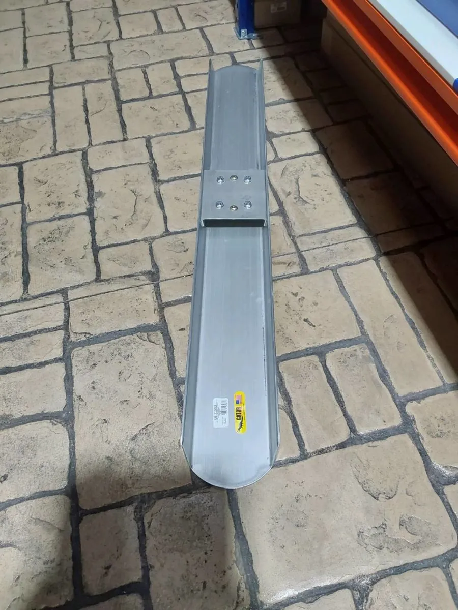 Concrete Tools - Channel Floats - Image 3