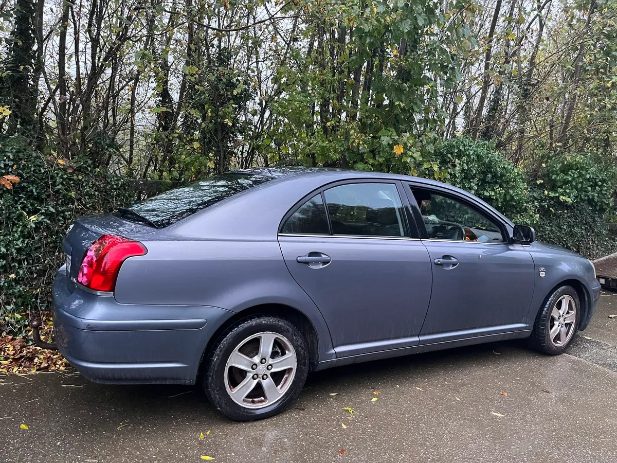 Toyota Avensis - PARTS - Image 2