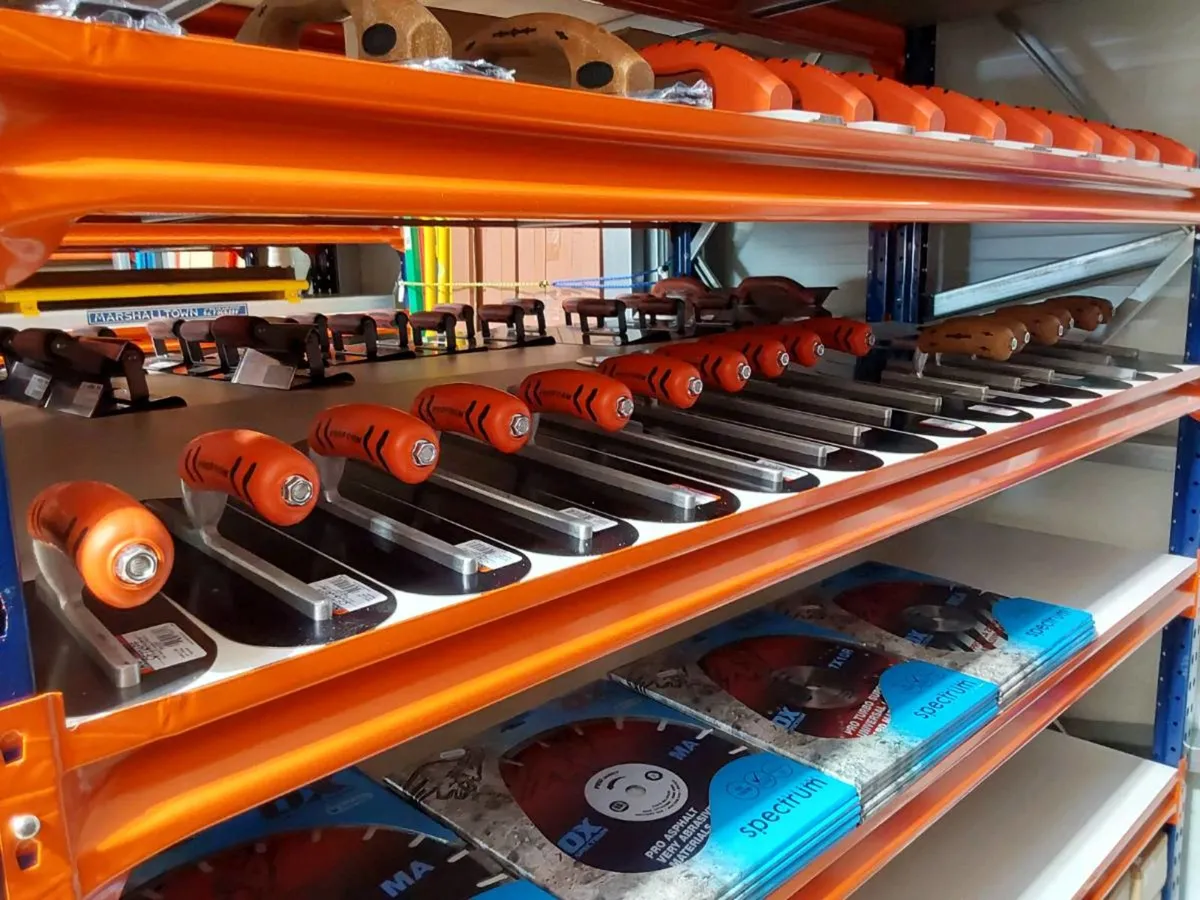 Concrete Tools - Trowels - Image 4