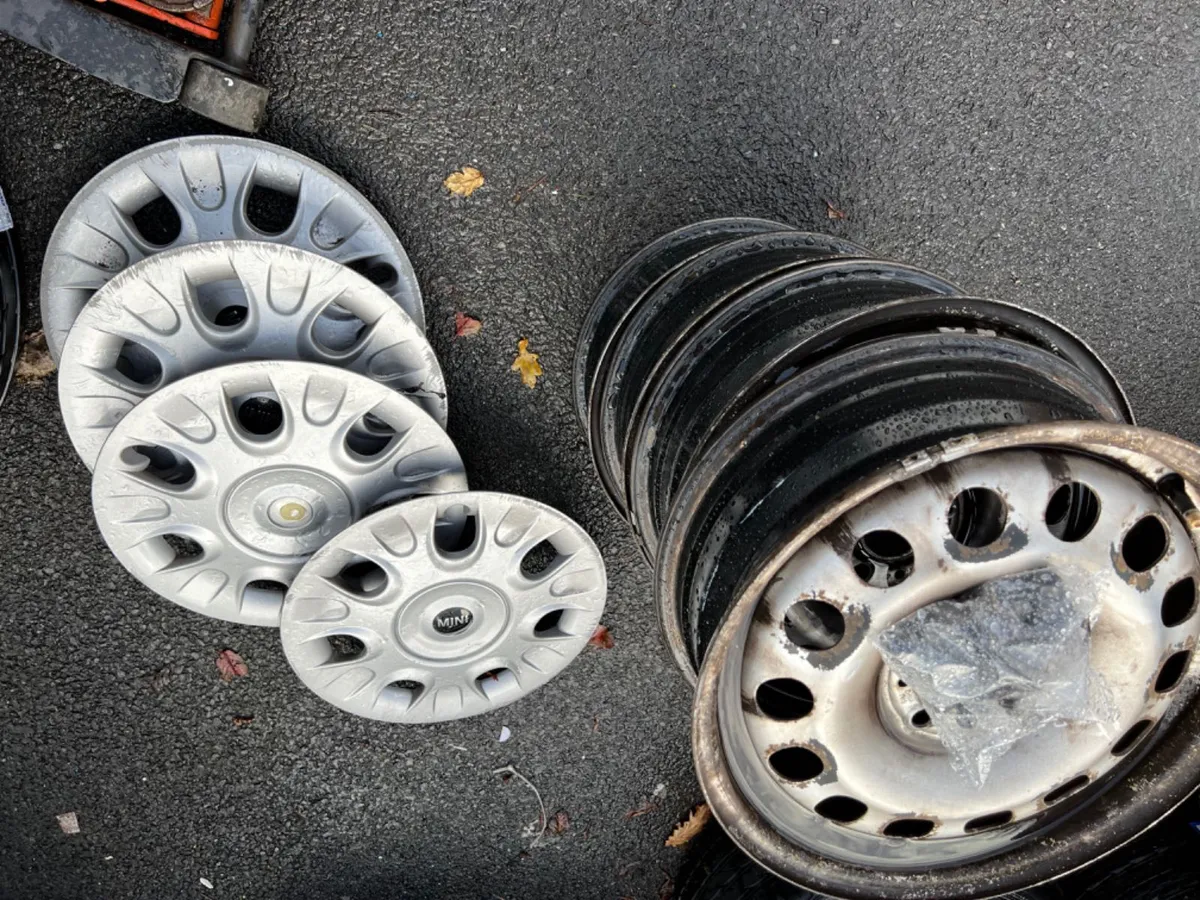 Mini steel wheels & caps 4 stud