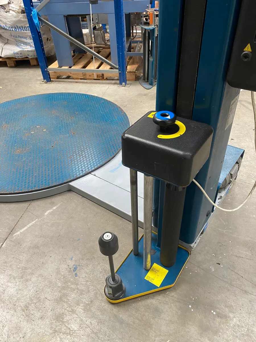 Pallet Wrapper Pallet Wrapping Machine 2T !! - Image 3