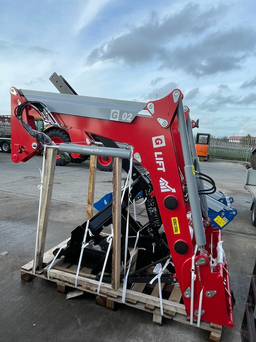 New G lift loader - Image 4