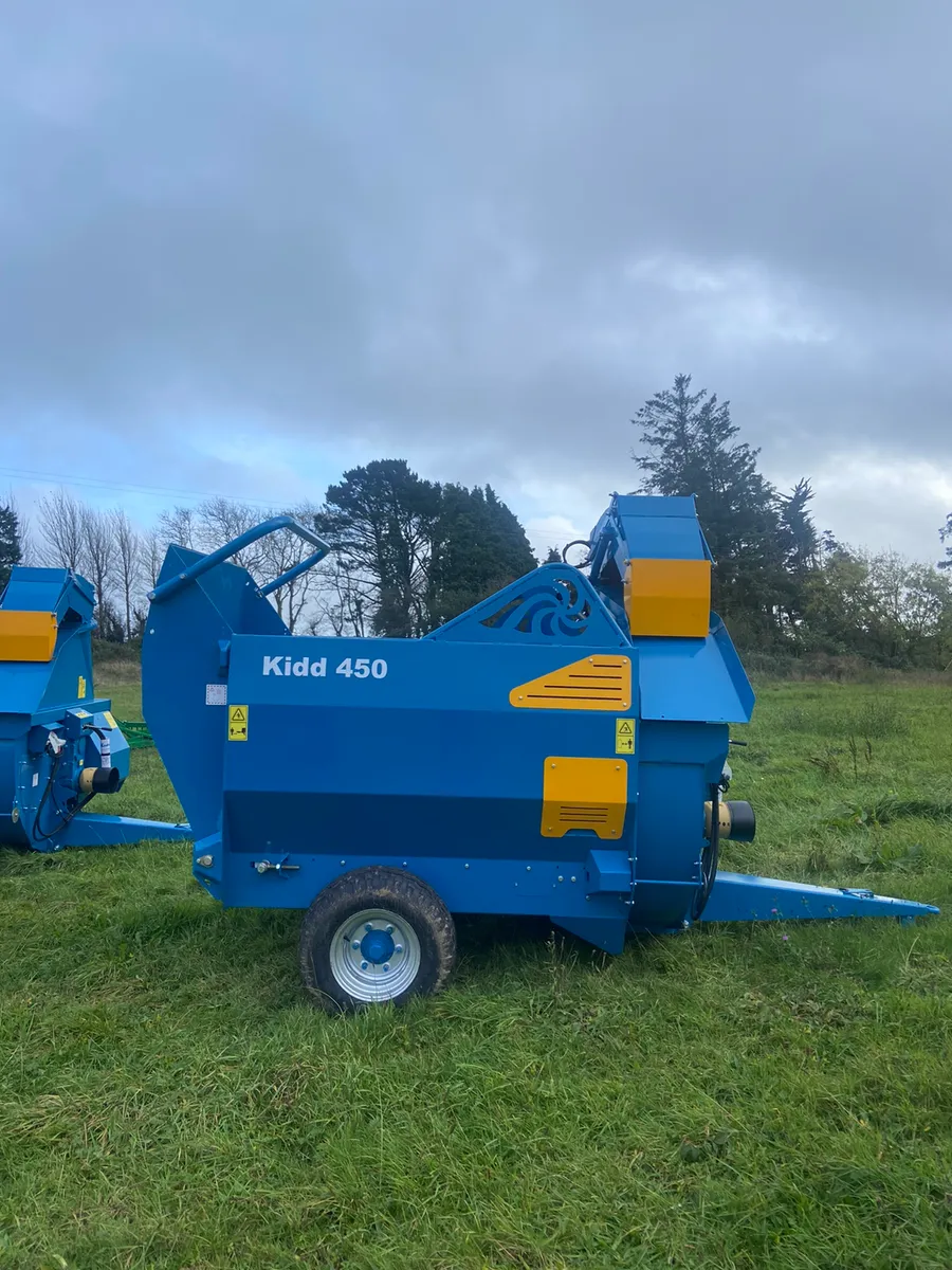 Straw Blower Kidd 450 Bale - Image 1