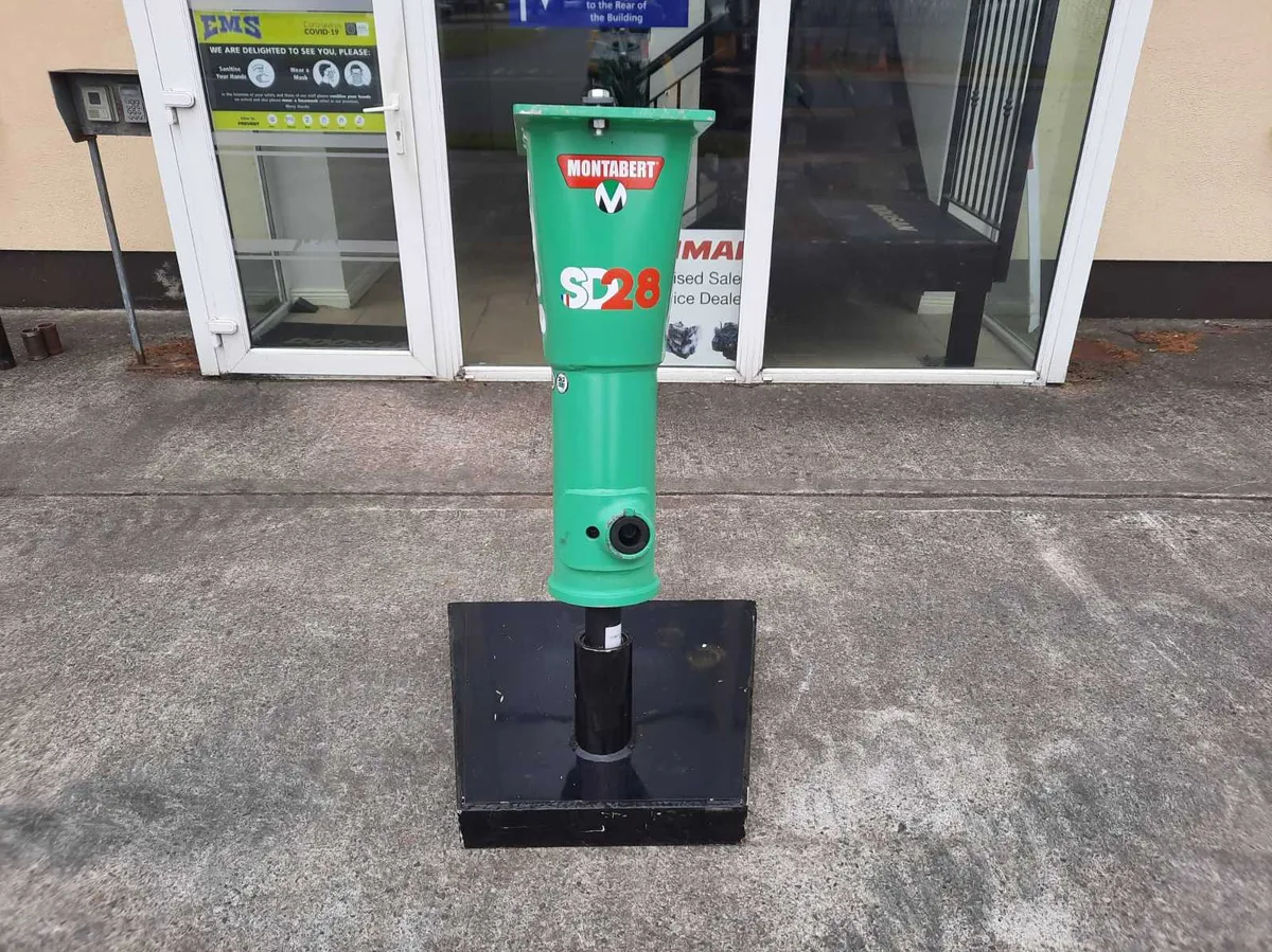 New Montabert SD28 Rock breaker - Image 1