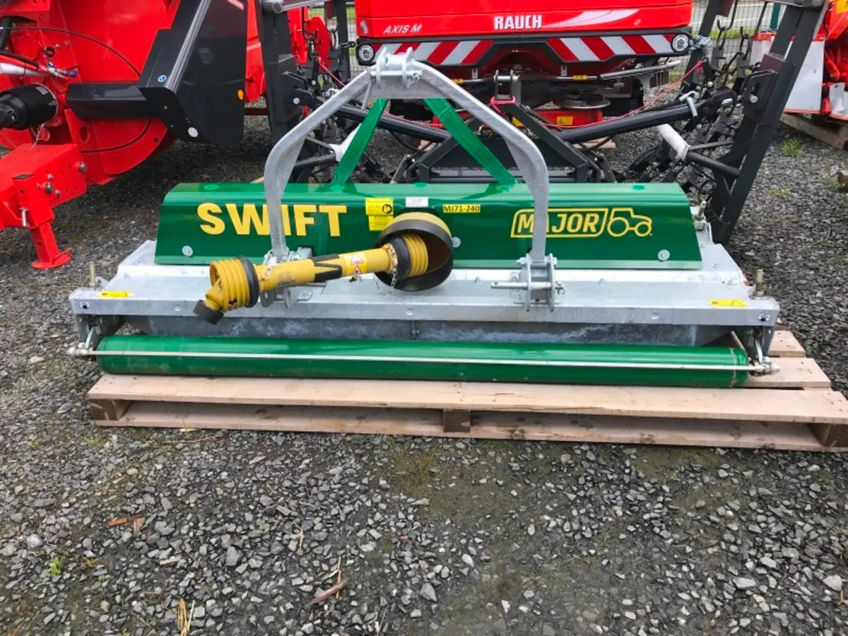MAJOR SWIFT FINISHING MOWER MJ71-240 - Image 1