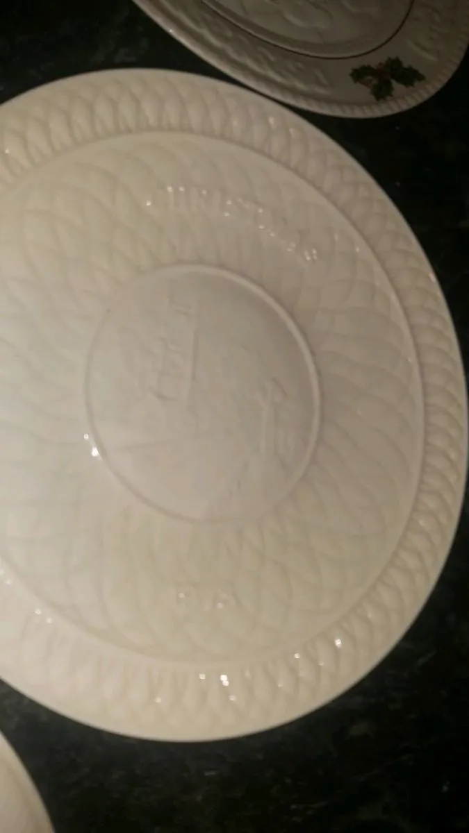 5 BELLEEK Christmas plates LIMITED! - Image 3