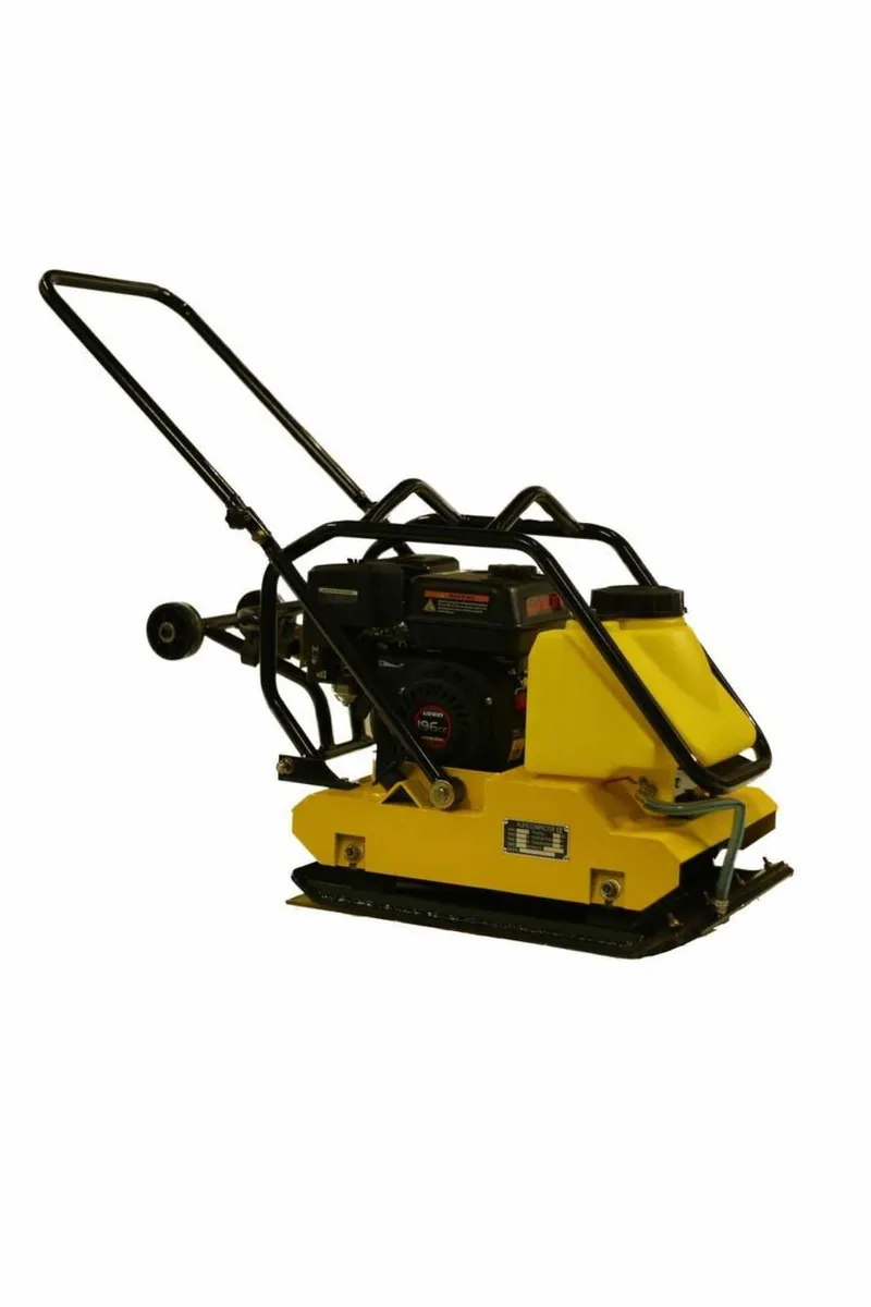 PACINI 18" Petrol Compactor / Wacker Plate - Image 1