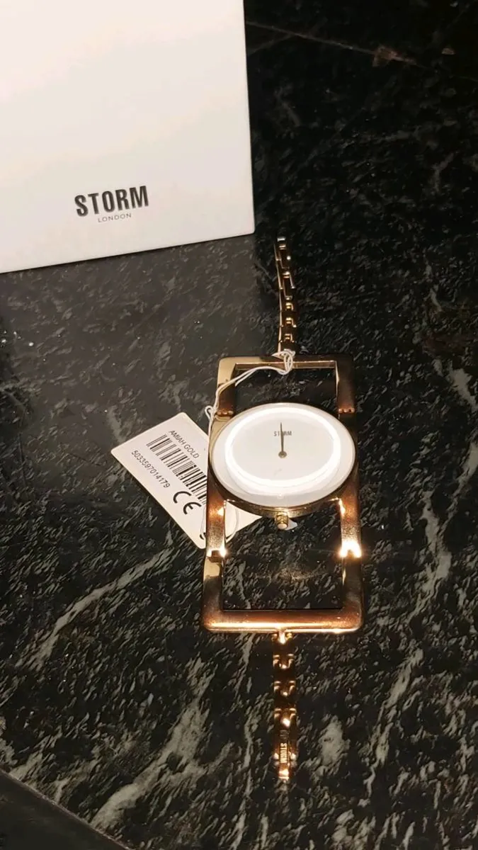 Brand new STORM AMIAH GOLD Watch - Image 4