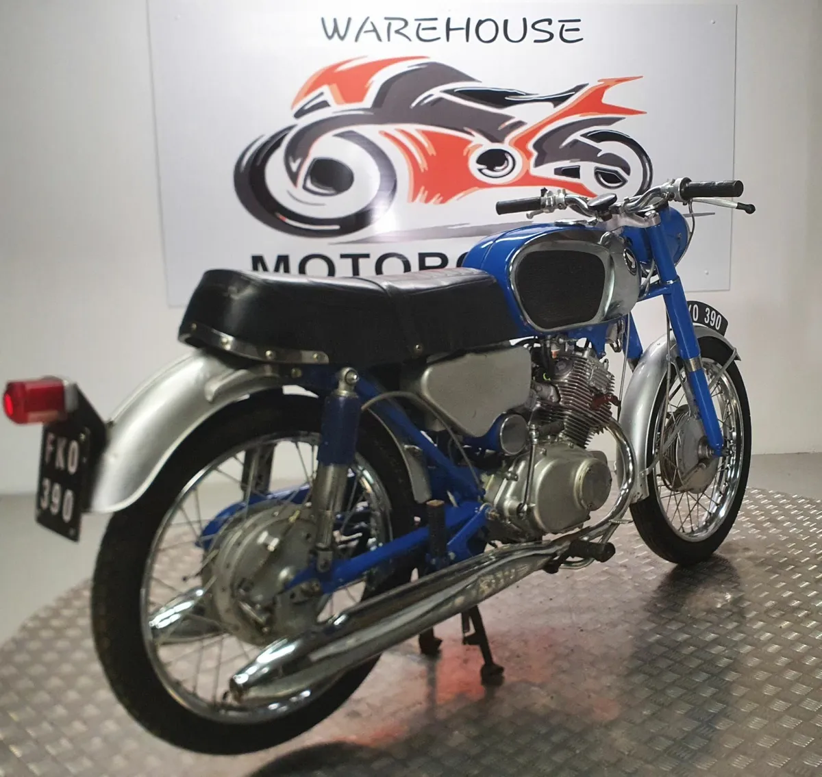 1966 Honda CB 160 - Image 4