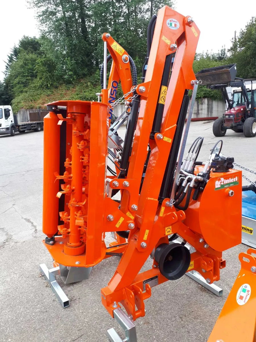 Rinieri BRF 350 Flail Hedge Trimmer - Image 4