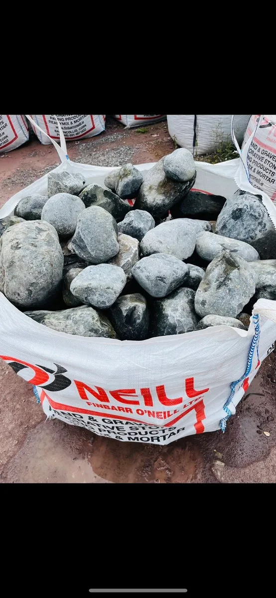 Memorial stones, polished grave pebbles - Image 1