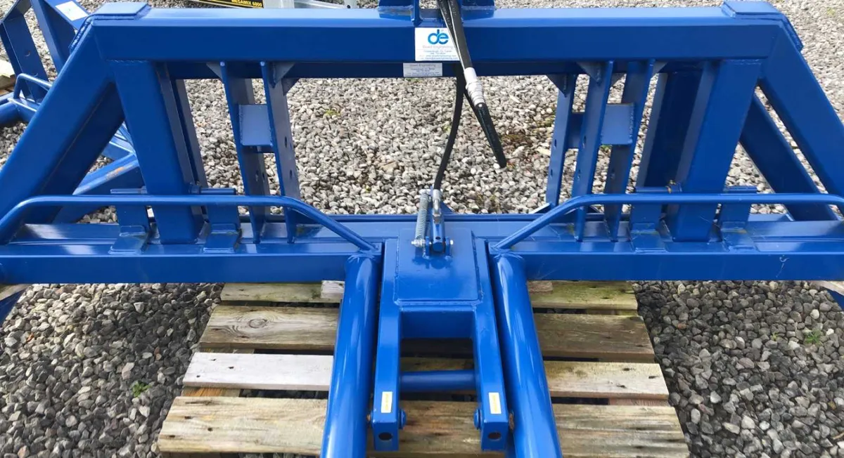 Dowd Double & Single Heavy duty bale handler - Image 4