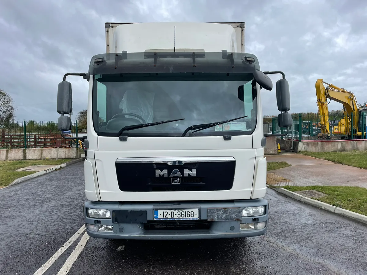 Man 10 Ton Box - Image 2