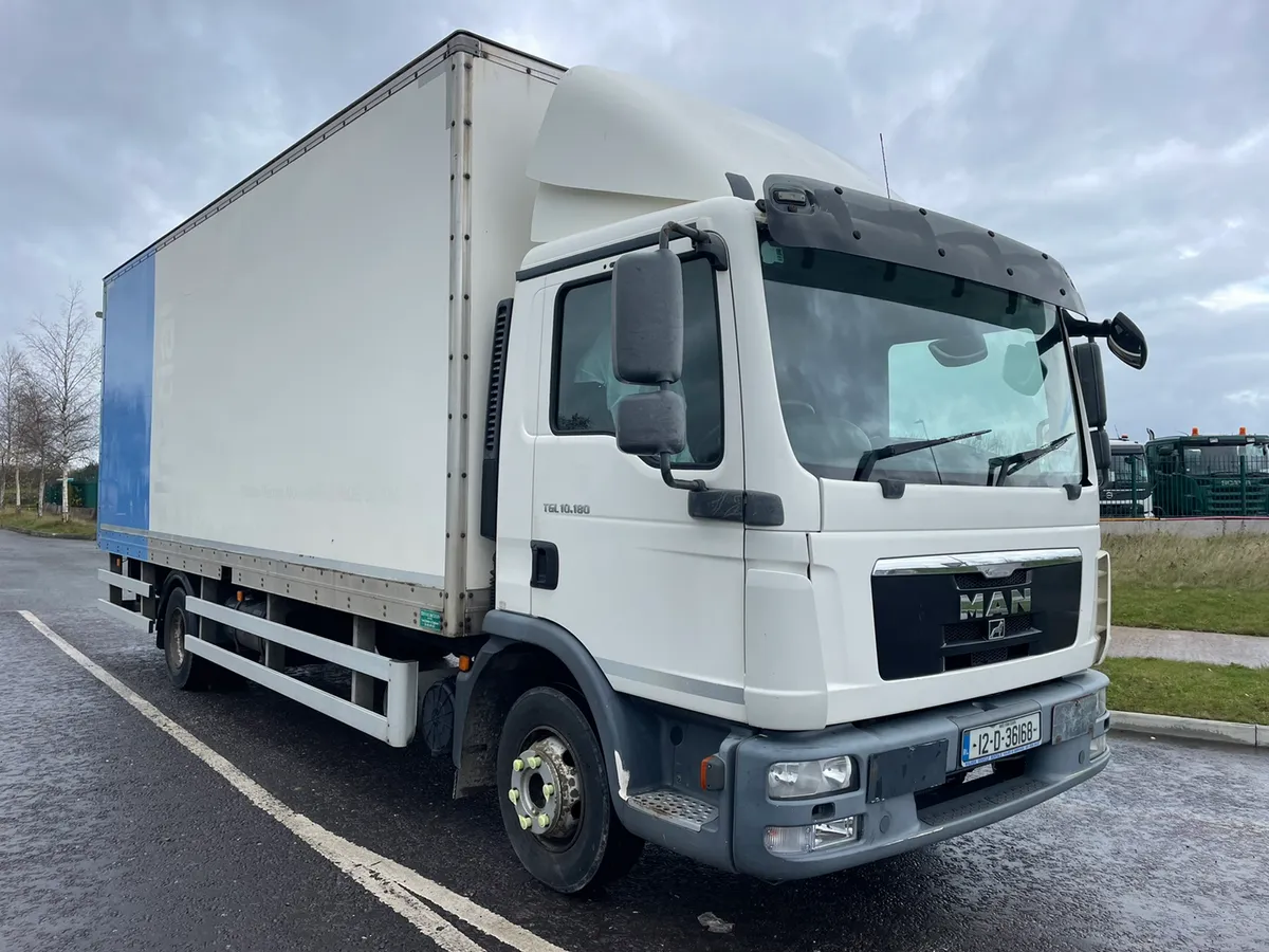 Man 10 Ton Box - Image 1