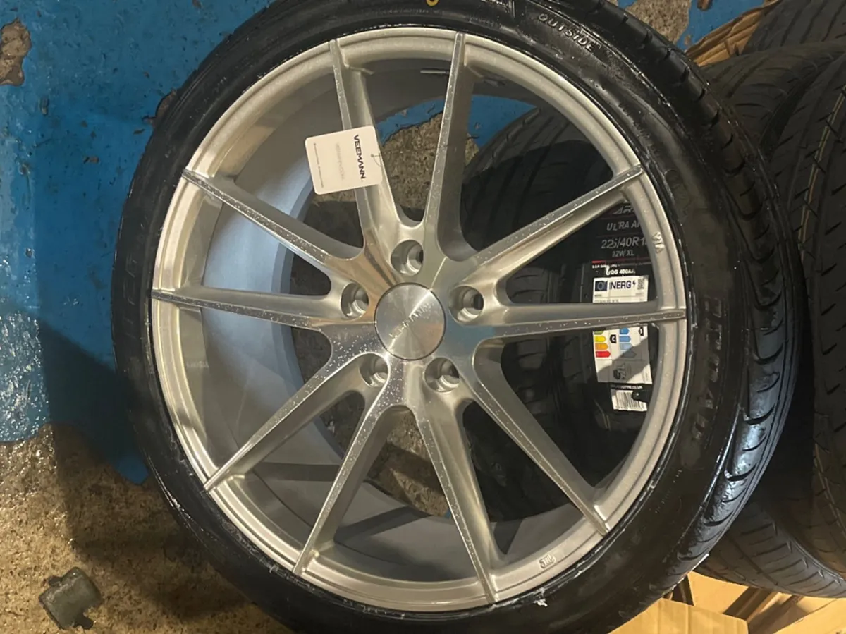 18” Veemann Vfs25 9” concave alloys & tyres