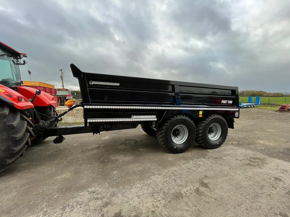 Dump trailer - Image 1