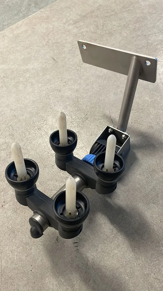 Milking Parlour Spares SR70 Stainless receiver70 L - Image 3