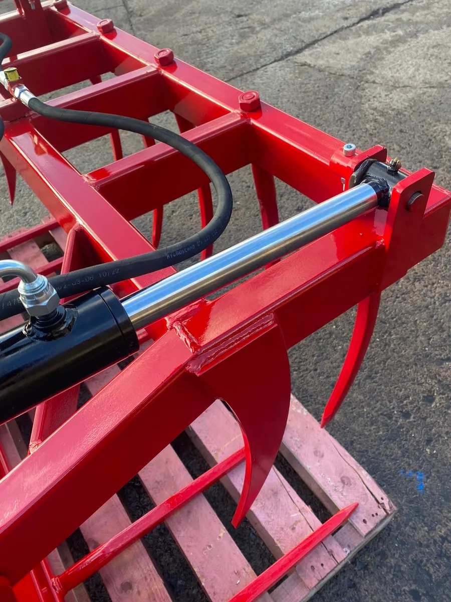 Silage grab muck grab shear grab silage WYLIE - Image 1