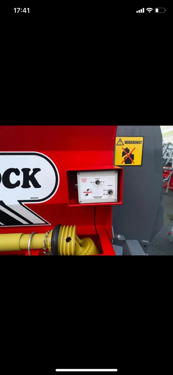 Redrock C300 Straw Blower - Image 3