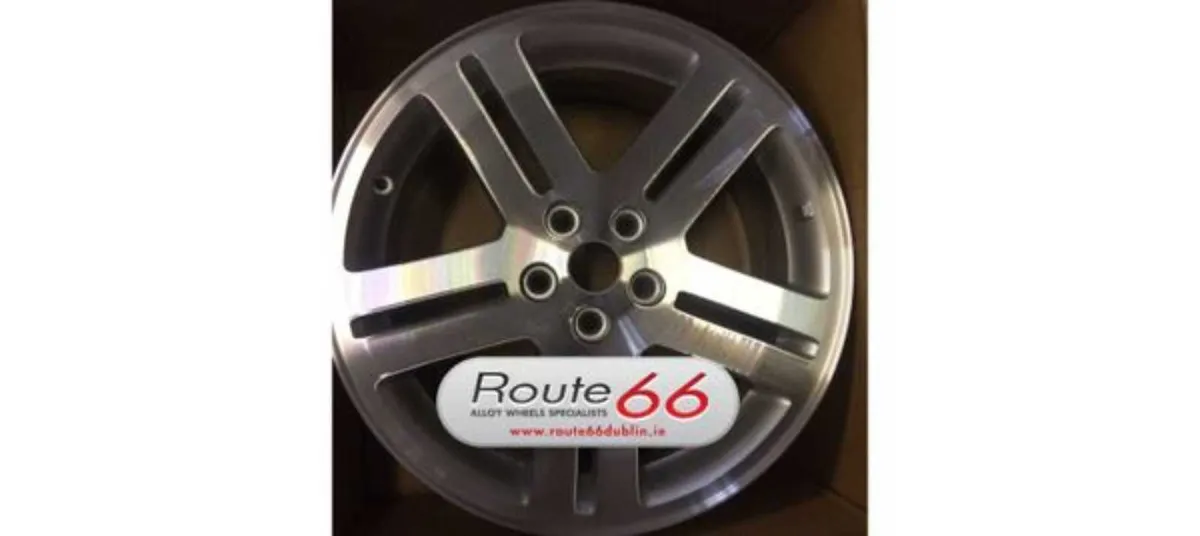 CHRYSLER 18" Original Alloy Wheels (Refurbished Fu - Image 1