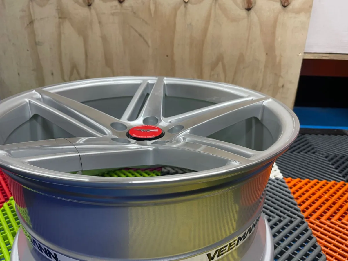 18” Veemann Vfs31 concave 9” 5x112 - Image 1