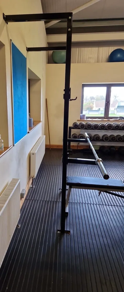 Squat Rack / Bench Press / Pull Up Bar - Image 2