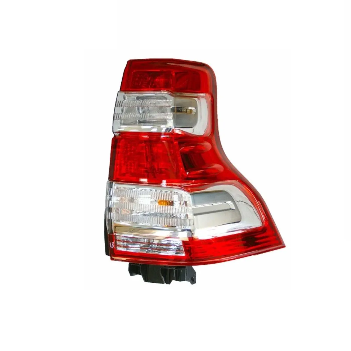 Toyota Landcruiser 2015-2018 Rear Taillamps - Image 2