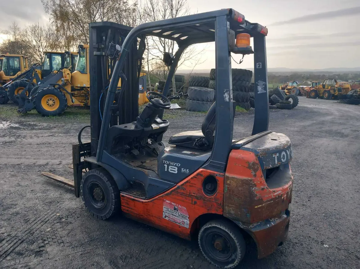 Toyota diesel forklifts - Image 4