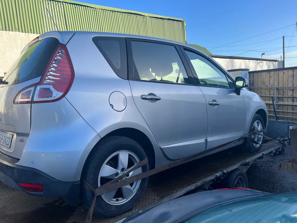 Renault Scenic - PARTS - Image 2