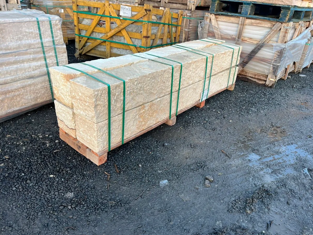 Sandstone Heads/ Lintels - Image 3