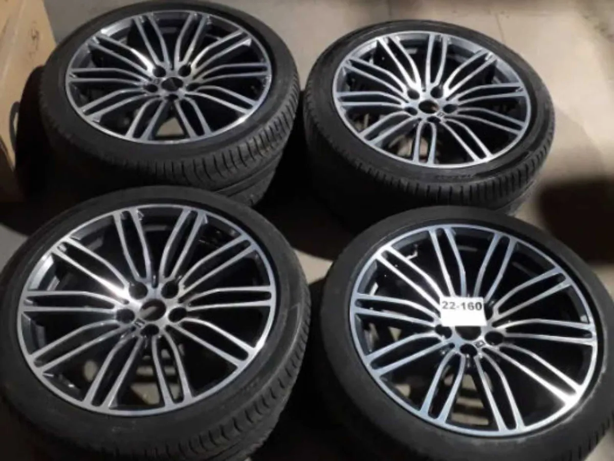 BMW G30 Alloys with tyre - ORIGINAL - Image 2