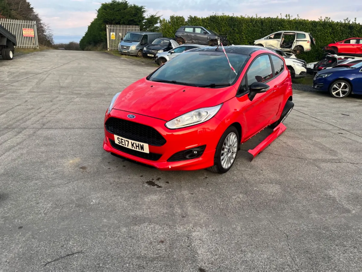 2017 ford fiesta 1.0 ptl ST - Image 2
