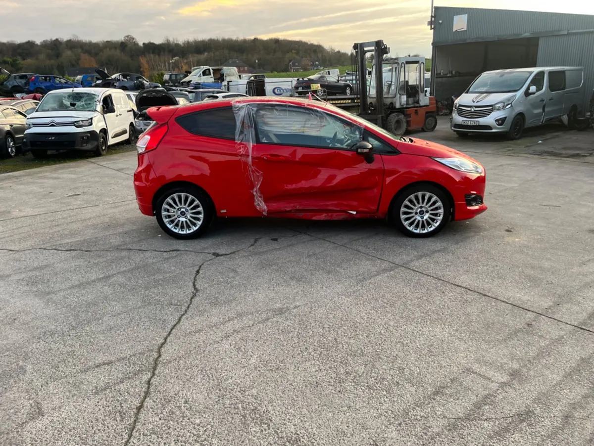 2017 ford fiesta 1.0 ptl ST - Image 4