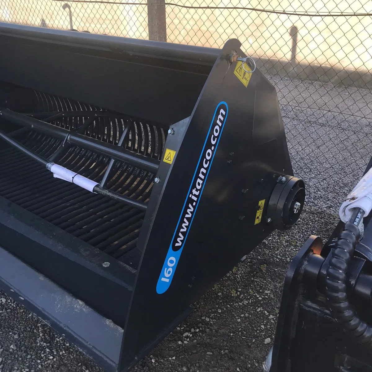 Tanco 1/2 ton beat cleaner/chopper - Image 3