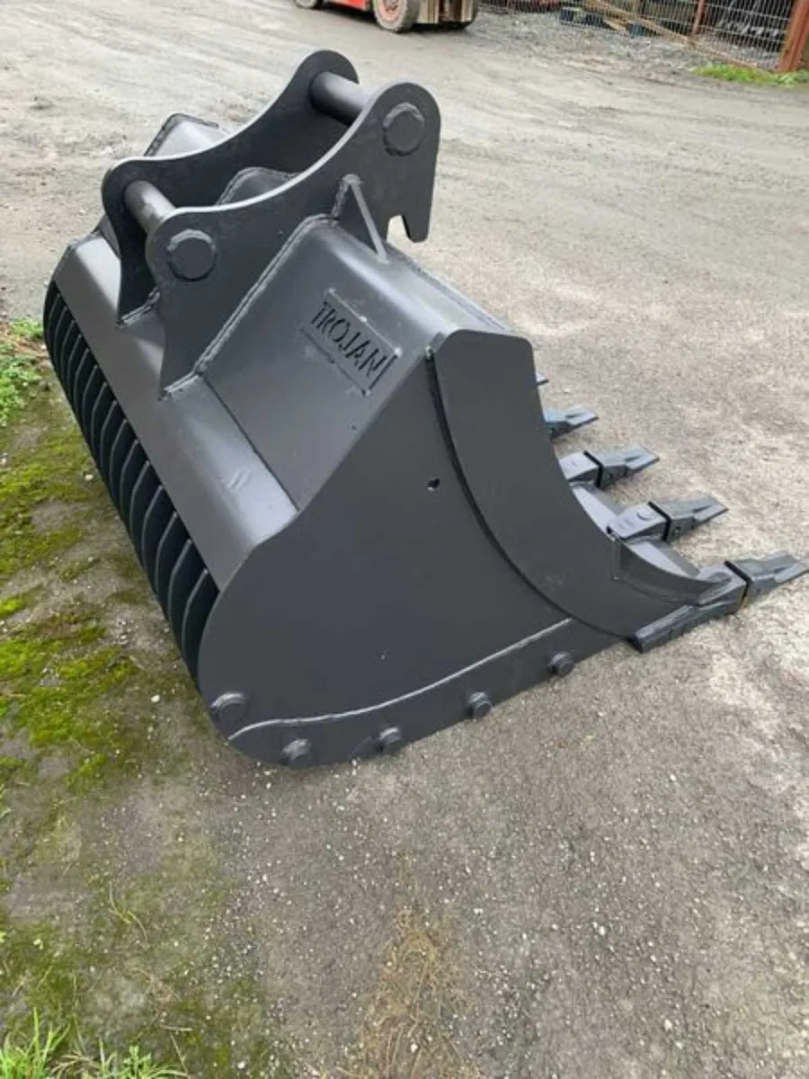 Trojan 20 Ton 5ft HD Riddle bucket - Image 3