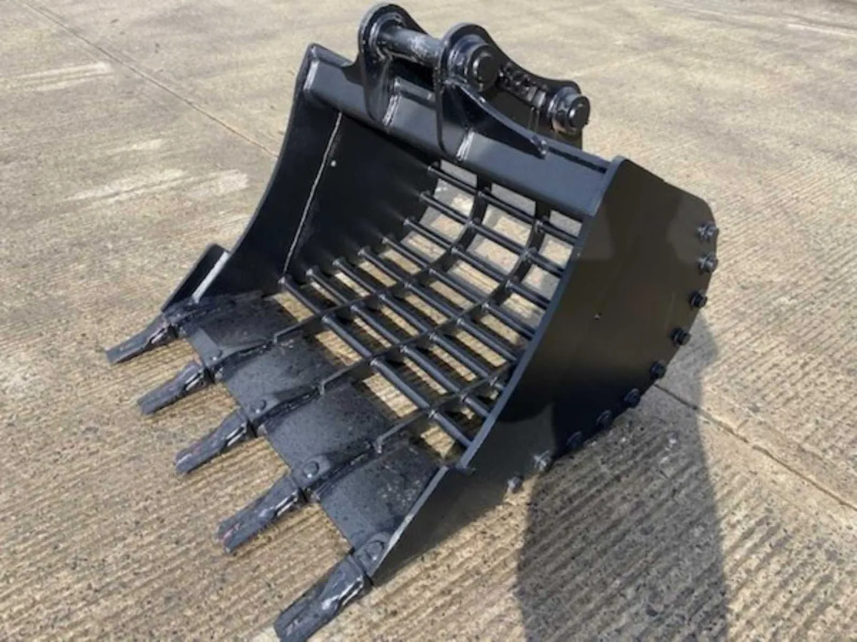4ft // 10-14t // Riddle Bucket for excavator - Image 1