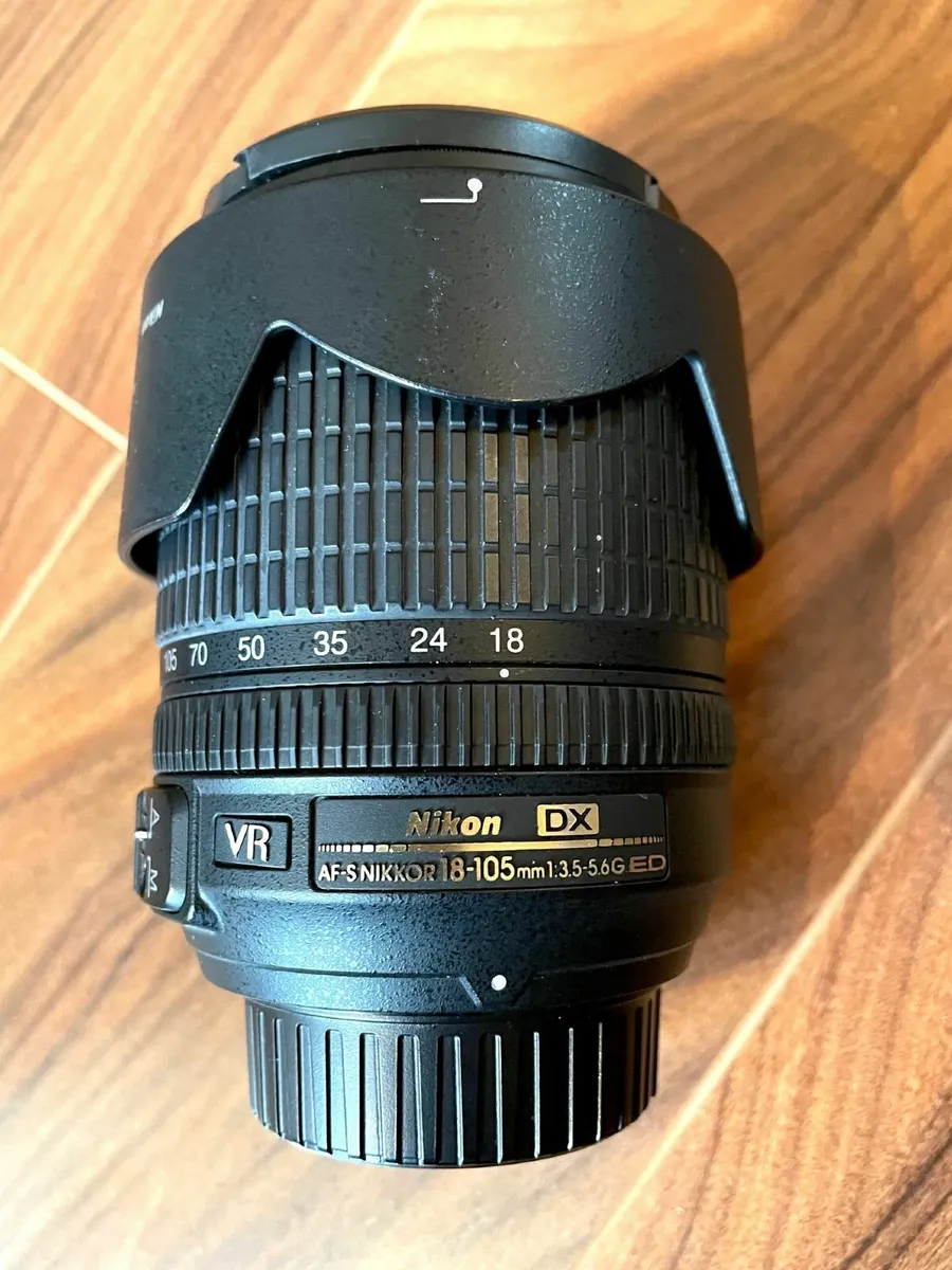 Nikon D3200+Lens+Charger+Case+Manfrotto Tripod+ - Image 4